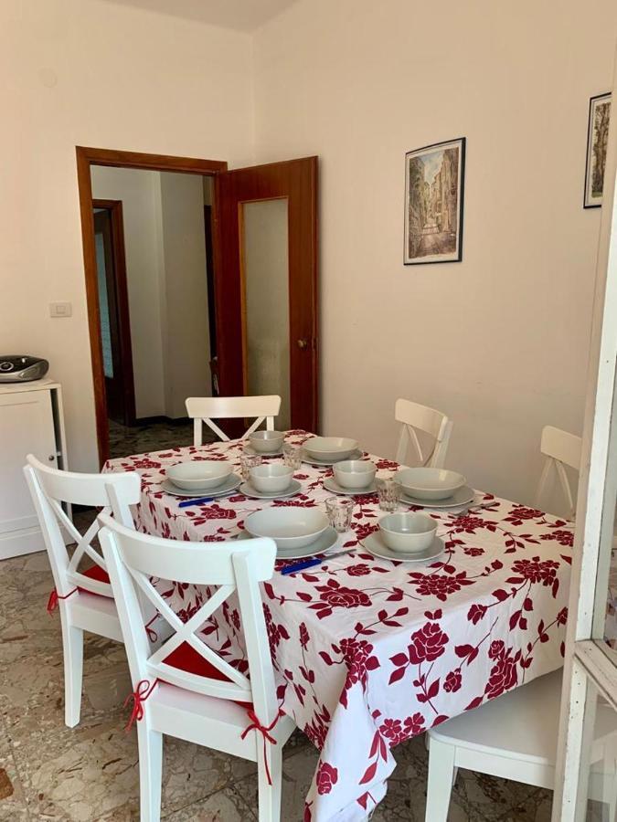 בורדיגרה Casa Vacanza! A 50M Dal Mare! מראה חיצוני תמונה
