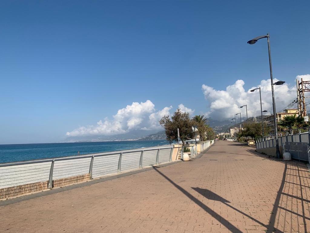 בורדיגרה Casa Vacanza! A 50M Dal Mare! מראה חיצוני תמונה