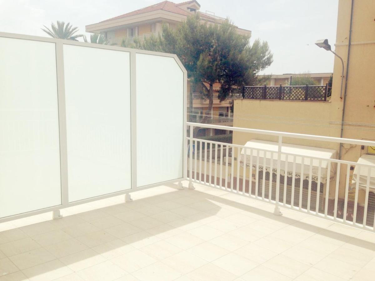 בורדיגרה Casa Vacanza! A 50M Dal Mare! מראה חיצוני תמונה